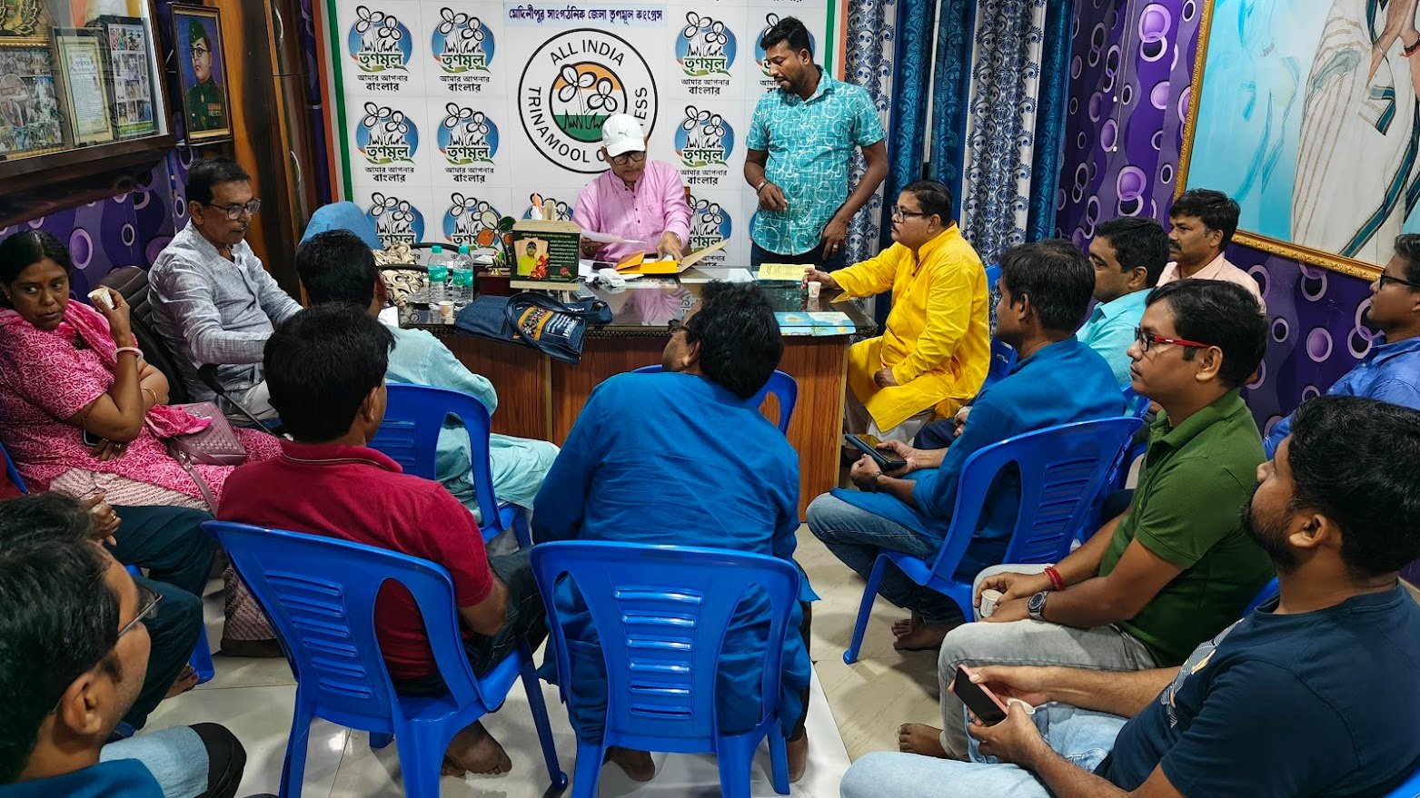 Byelection : পঞ্জিকা মেনে বিজেপির মনোনয়ন হয়েছে ৩ টা ৪৬ মিনিটে, তৃণমূল প্রার্থীর হচ্ছে দুপুর ১ টা থেকে  ২ টা,সহায় “লাকি পঞ্জিকা”৷